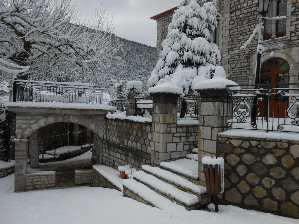 Oihalia Guesthouse Fidhákia Exterior foto